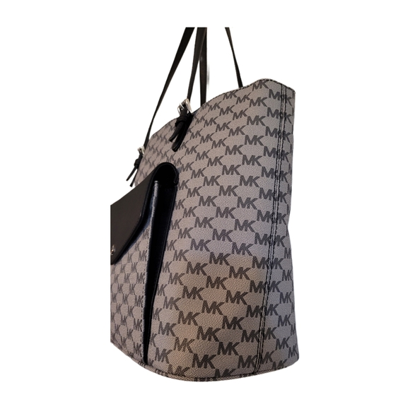 Michael Kors Jet Set Black & Gray Front Card Pocket Open Tote Shoulder Bag EUC - Picture 4 of 16